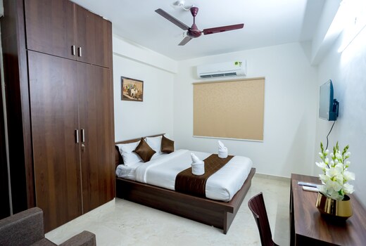 Mahas Vrindavan Suite Rooms by Mahas Homestays