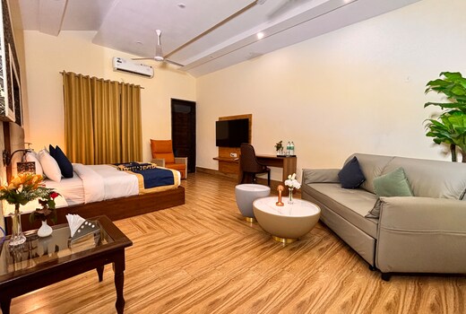 Clarissa Resort