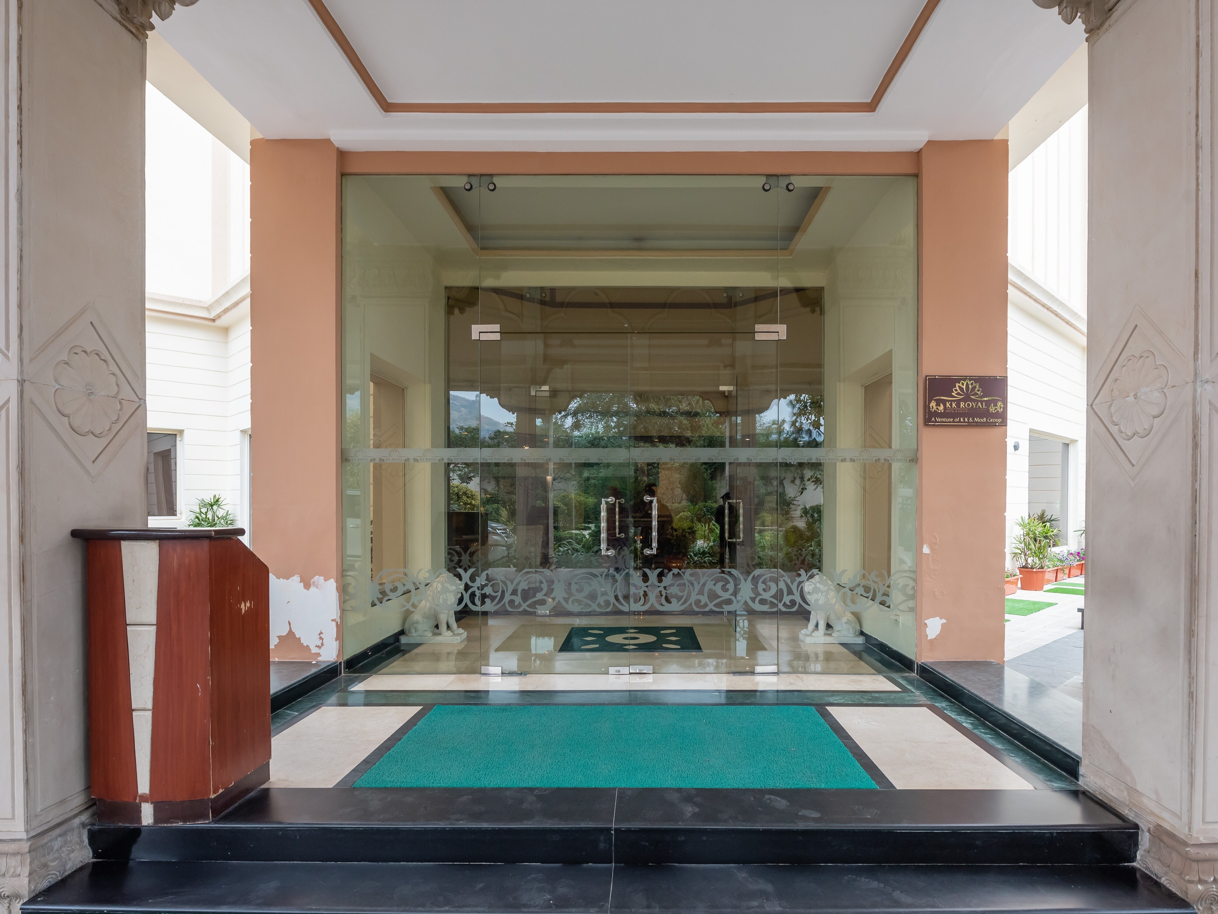 Main gallery