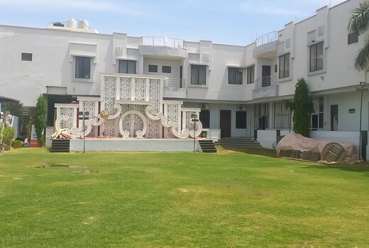 Mukund Gardens by Mansingh