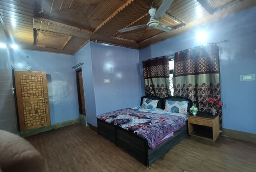 EVERGREEN GUEST HOUSE