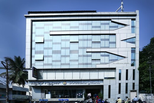 Hotel Dwaraka Grand