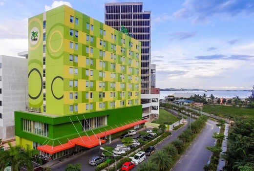 Zest Harbour Bay Batam