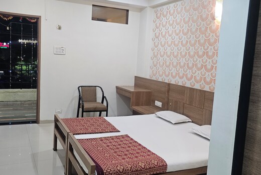 Hotel Shradha