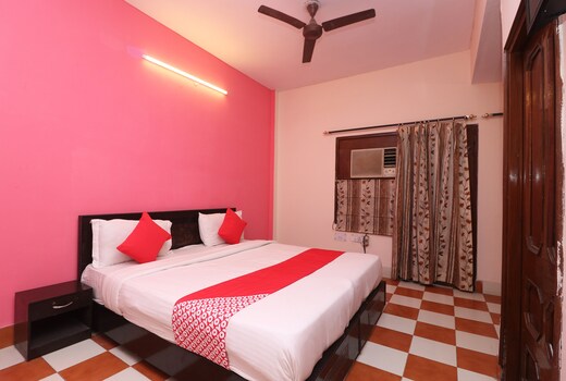Hotel O Megha