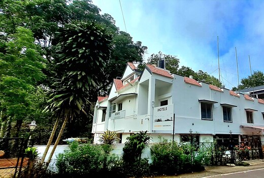 ISTAYS - Loop Road, Yercaud.