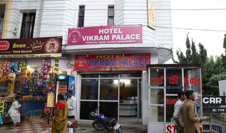 Hotel Vikram palace