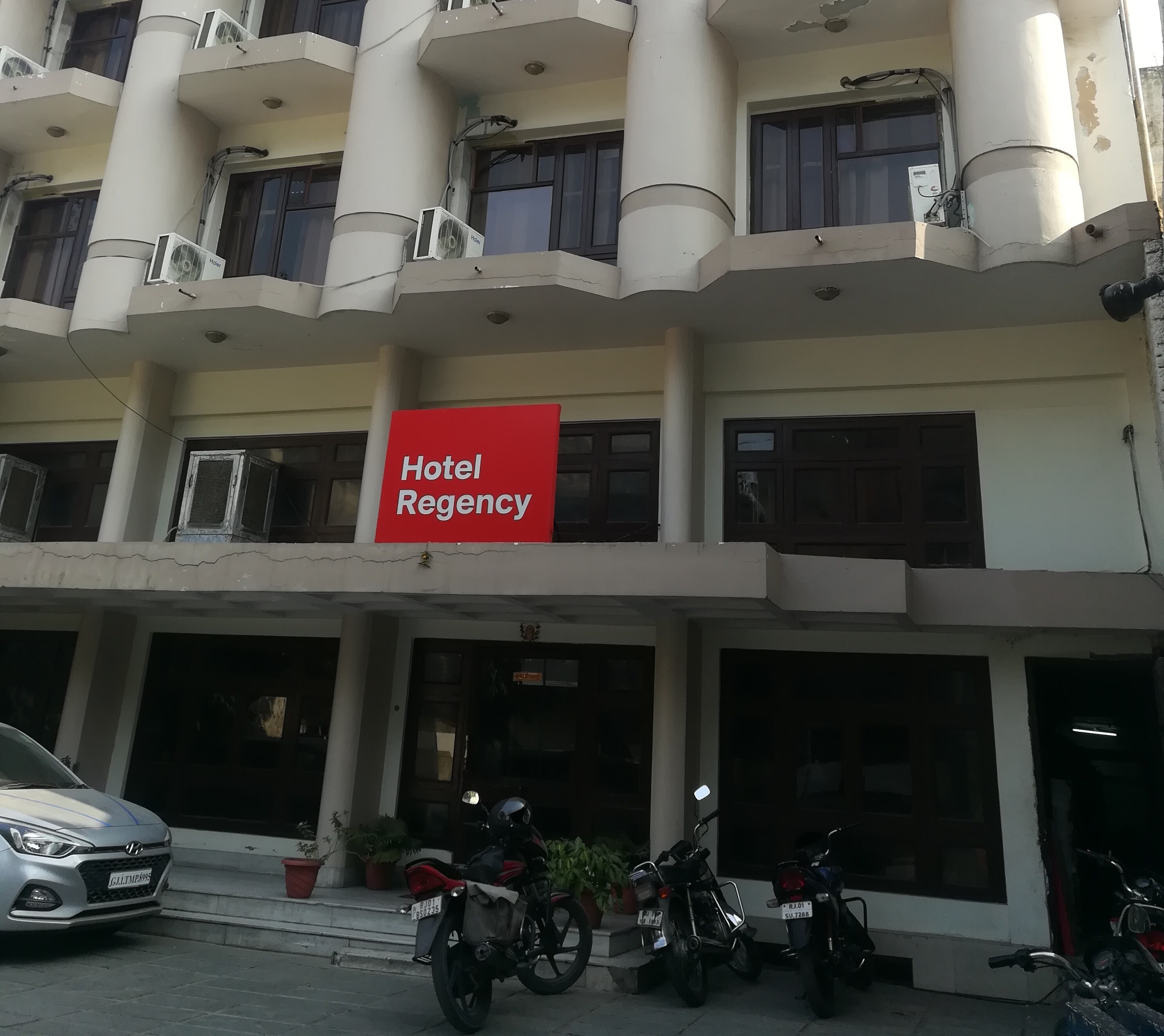 Hotel Regency