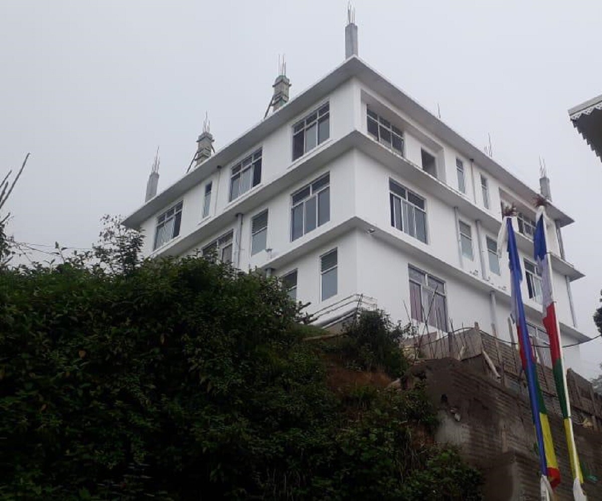 1 Step's Sherpa Retreat