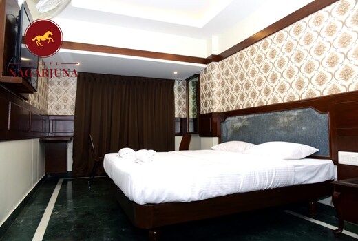 Hotel Nagarjuna
