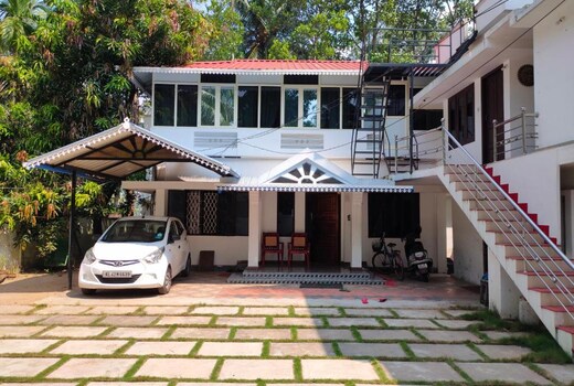Blue Birds Homestay