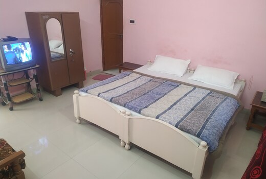 Hotel Shri Mahant