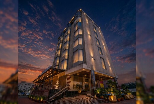 5 Flowers Ananta Elite