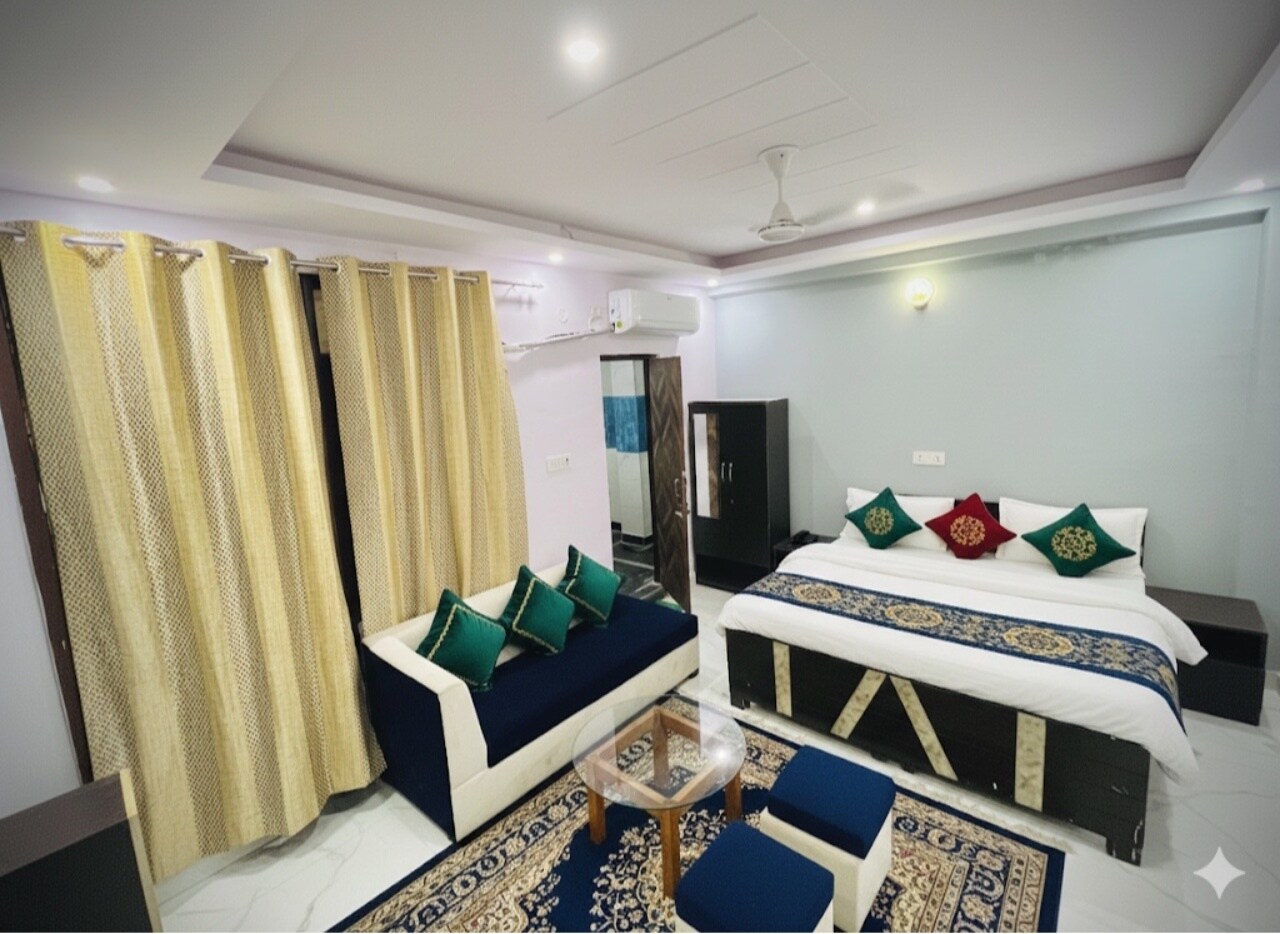 Hotel regal garden