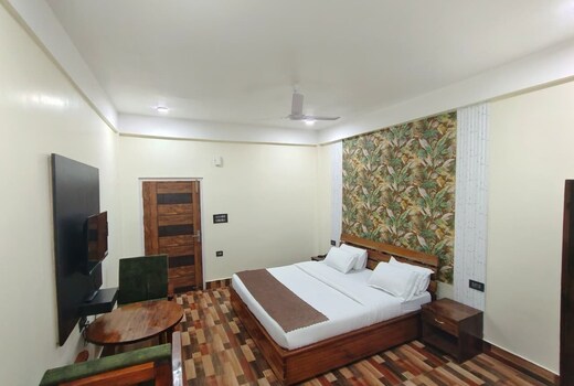 The Nest Inn Dirang| River Front