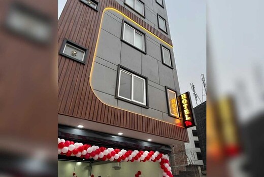 Hotel O 7s