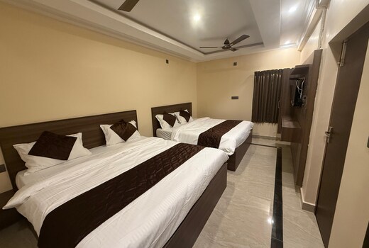 Ragha Residency