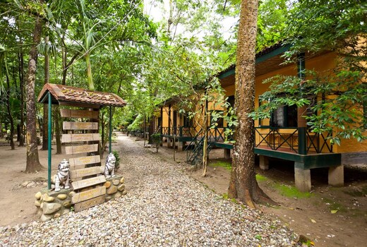 Maruni Sanctuary Lodge