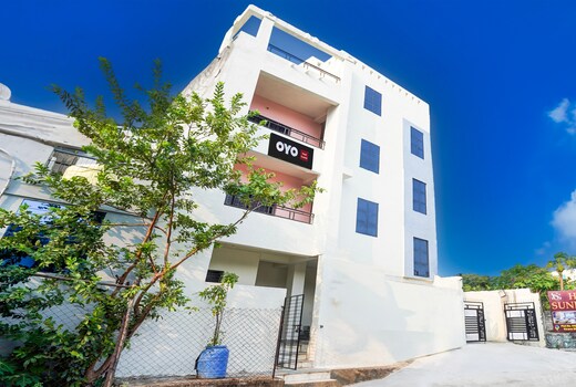 Hotel O SUNRICH HOTEL LODGING AND BOARDING