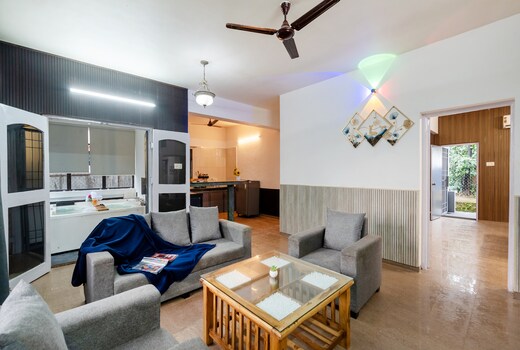 Palette Bubble Nest Villa | 2BHK | Jacuzzi | Pool | Lonavala