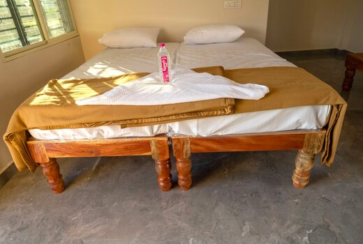 Hampi Green Hills Guest House.