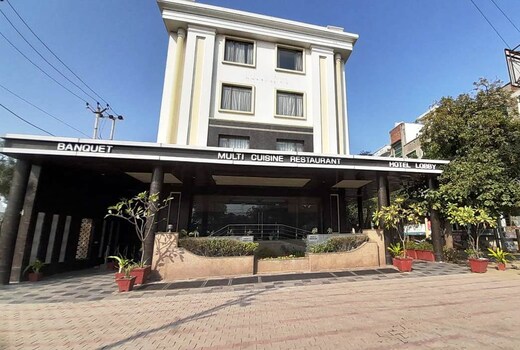 The Marque by Luxus Hotel
