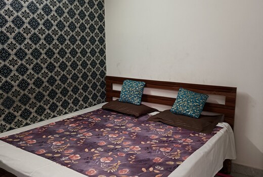 Entire 3 BHK flat for guest.