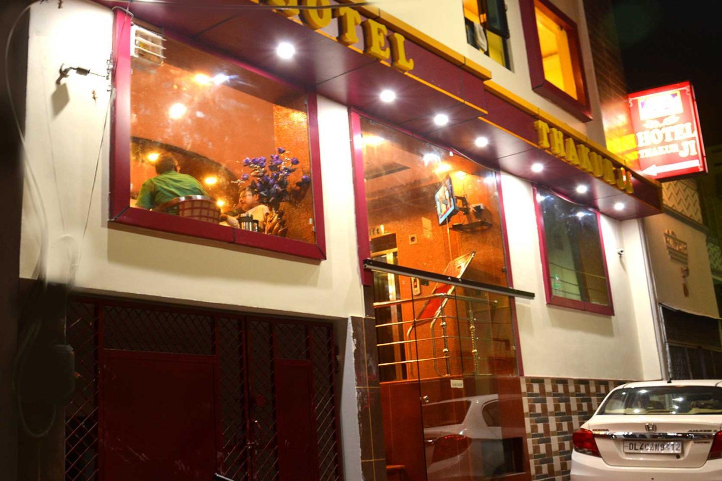Hotel Thakur Ji