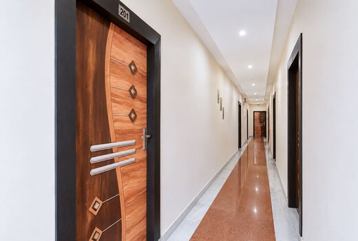 Hotel O Ghosh