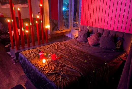 The Luxx Suites for Couples & Party lovers