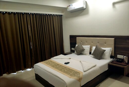 Hotel Precious Pearl
