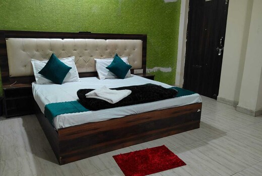 Hotel O Rana Guest House