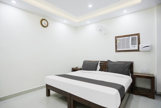 Hotel O city light guest house