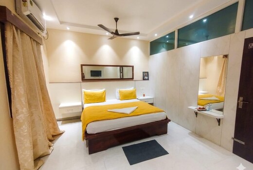 Hotel V Grand Inn Kavali