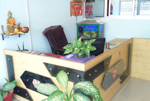 Suhana Guest House