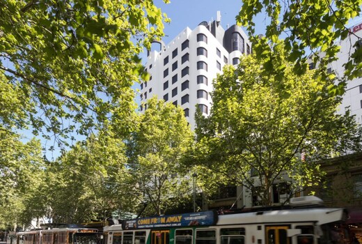 Pullman Melbourne City Centre
