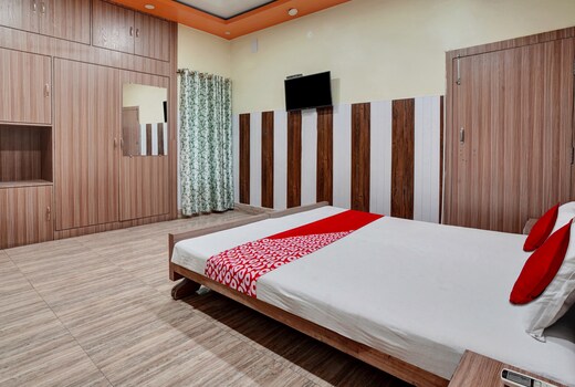 Hotel O Om Shriyam Banquet And Heritage
