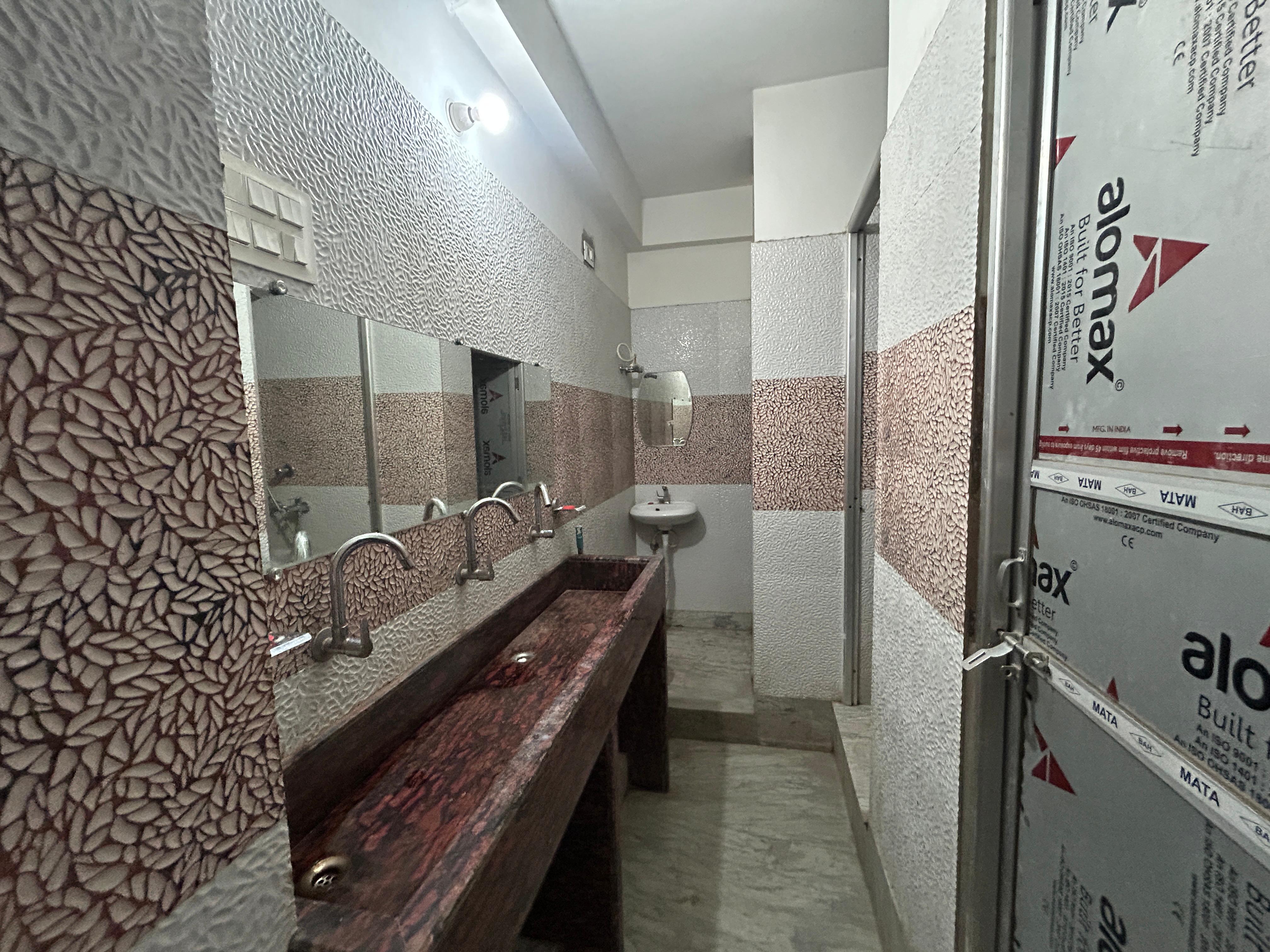 Murari Hotel & Banquet