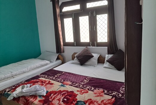 Hotel Madhuban