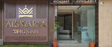 Aiswarya Kings inn
