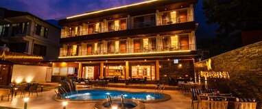 Massif Resort & Spa