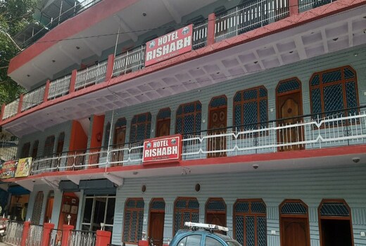 Hotel Rishabh