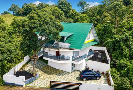 Misty Valley 3 Bedroom Villa Kuttikkanam