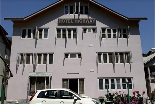 Hotel Highway