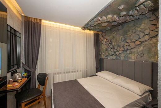 Continental Airport Hotel