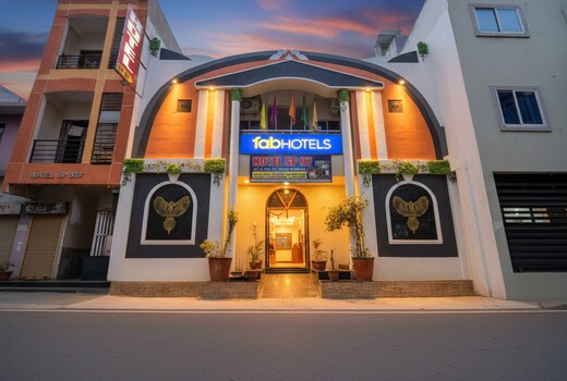 FabHotel SP 97