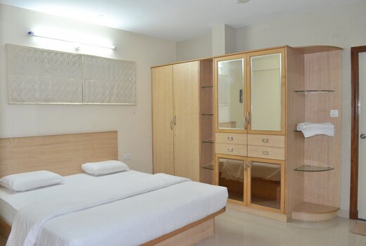 The Red Lotus Suites