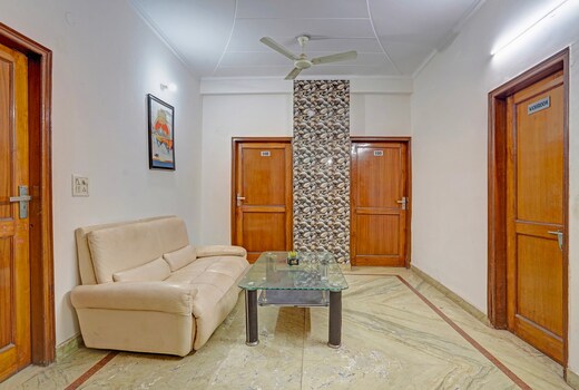 Hotel O The Villa Residency