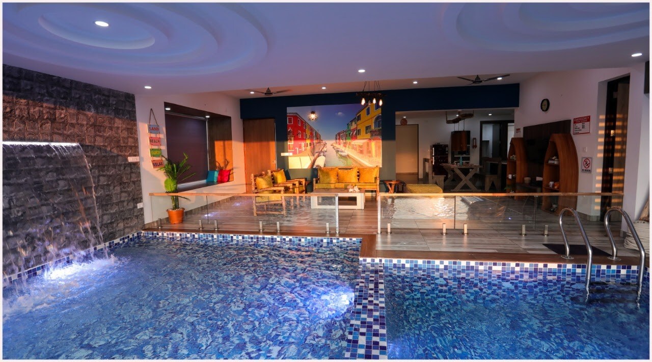 Som Beach Villa Coral Floor | Room & Pool