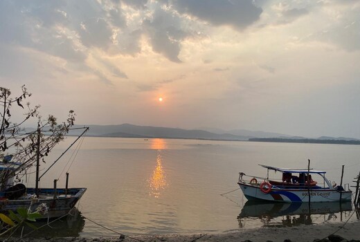Artham The River View Homestay